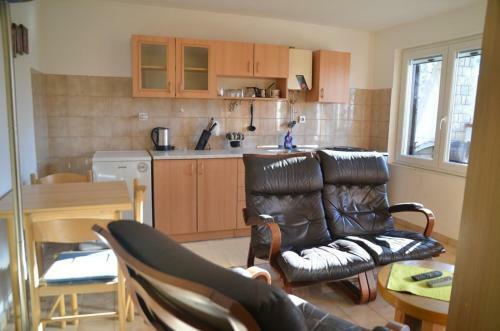 Hostal Sini Apartments