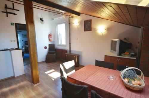 Hostal Sini Apartments