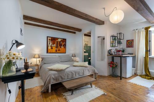 Hostal El Atico