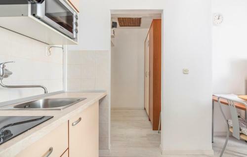 Hostal Apartments Rudi