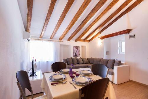 Dream View Apartment In Rovinj