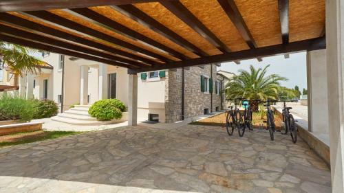 Villa Jazzbina