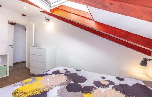 Two-bedroom Apartment In Selce