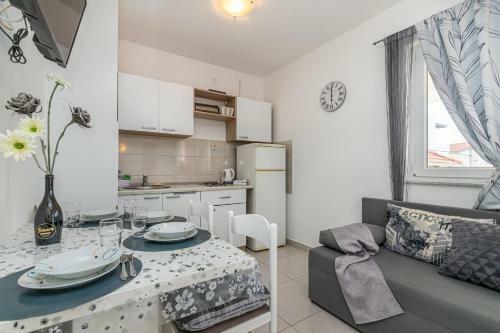 Apartment Alenka