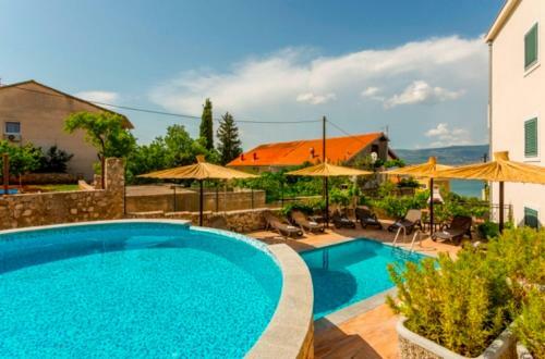 Seaesta Apartment Pool And Beach