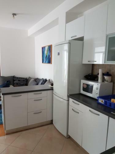 Viola Apartment