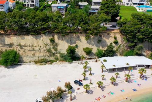 Beachfront Apartment Mala Tereza
