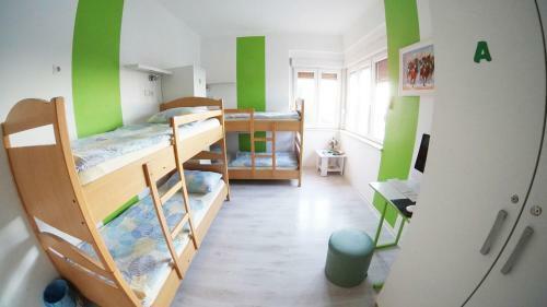 Croparadise Green Hostel