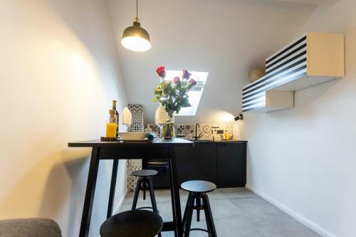 Lct Paradise Apartment
