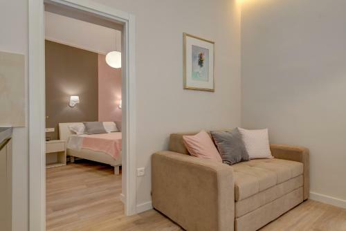 Royal Theatre Apartments