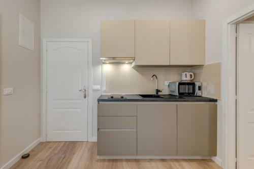 Royal Theatre Apartments