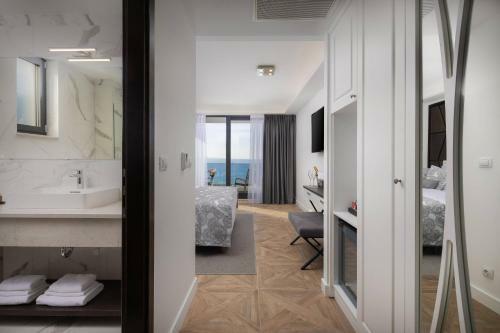 Aparthotel Ellure Luxury Suites