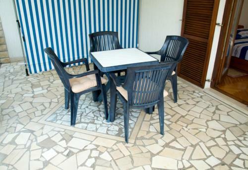 Apartamento Holiday Home 193387