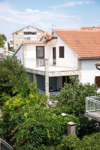 Apartamento Holiday Home 193387