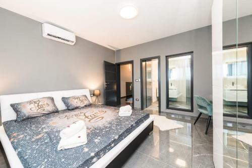 Villa Ixora