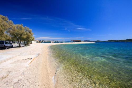 Charming 2-bed Apartment In Srima With Sea View