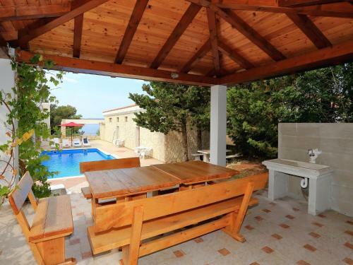 Spacious Holiday Home In Starigrad With Swimming Pool