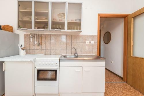 Apartments Jadra - 28m From Beach