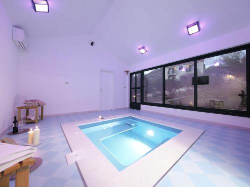 Charming Villa With Sauna On Sea In Starigrad