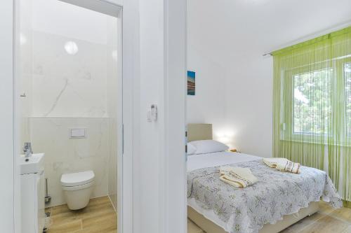 Crowonder Cascada Villa With Jacuzzi - S1