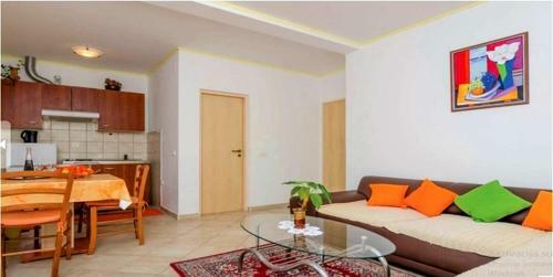 Apartment Varezic