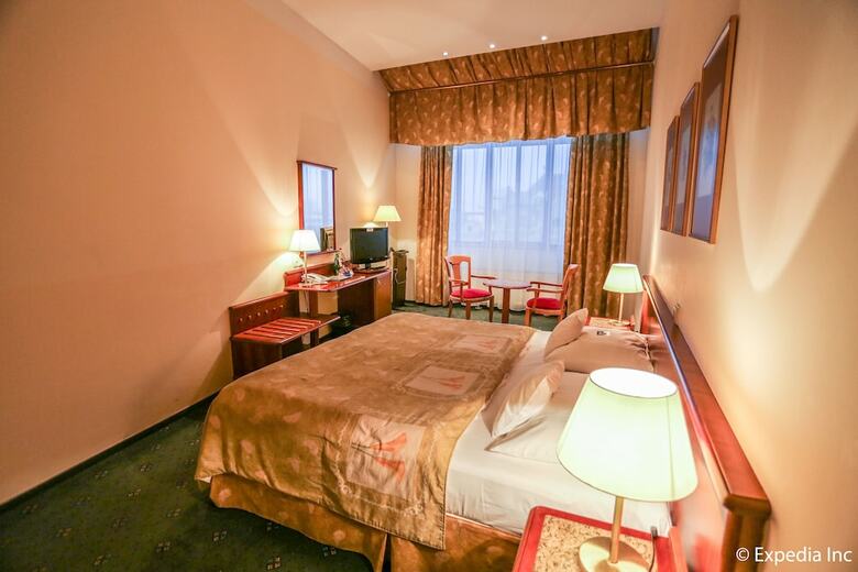 Ea Hotel Rokoko