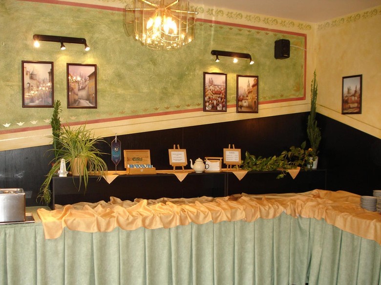 Ea Hotel Jasm�n