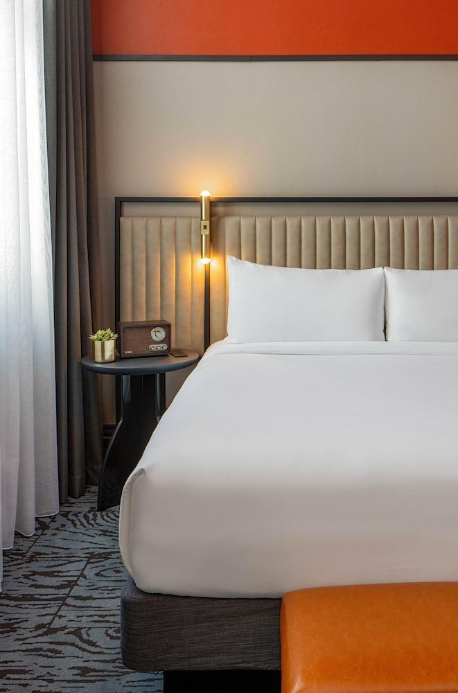 Pelham Hotel