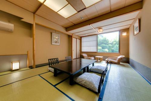 Komatsuya Hachinobou