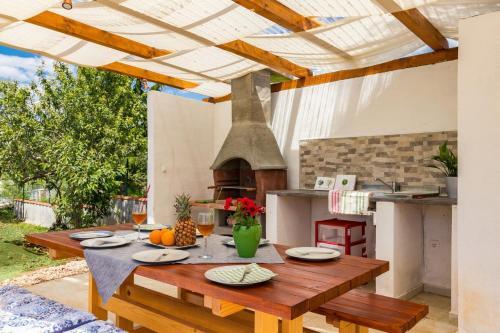 Villa May