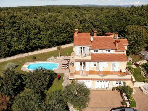 Apartment Villa Brig