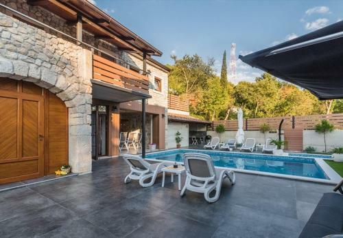 Villa Leonarda - Luxury Stone House