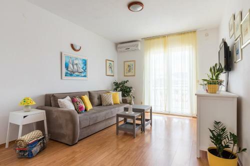 Apartments Ani - Great Sea View