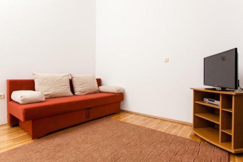Hostal Apartments Perka