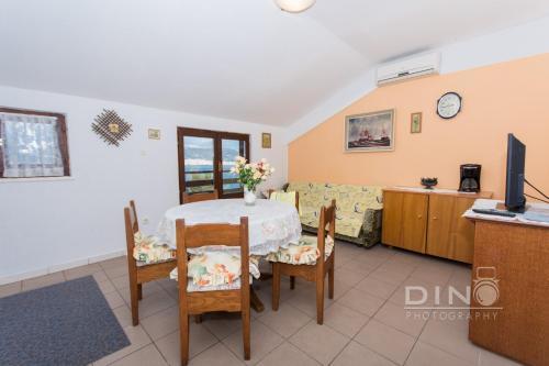 Apartamento A1 Large Apt With The Big Terrace & Great Sea View