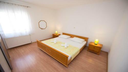 Hostal Apartments Meri