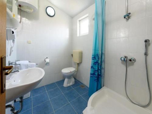 Hostal Apartmani Riviera