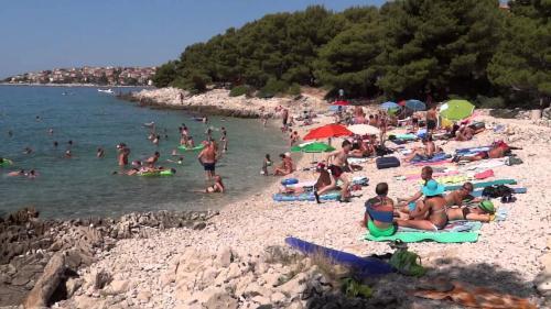Apartments Mare