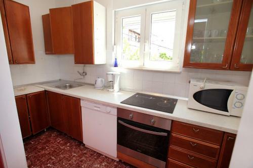 Apartments Babe - 20m From Sea