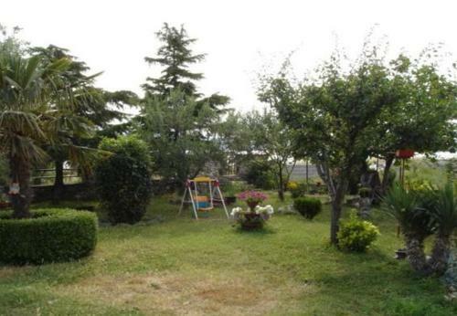 Apartment Dvor - 20 M From Beach