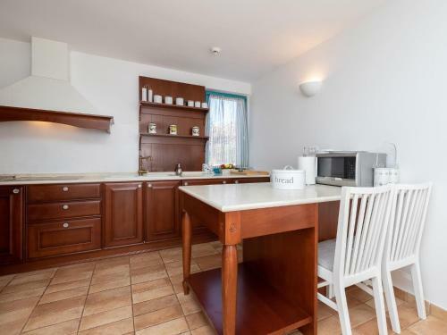 Holiday Home Villa Bugenvila