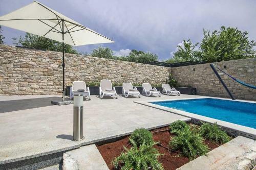 Villa Crystallina