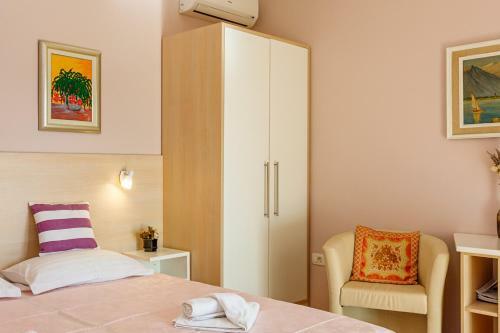 Hostal Apartments Franeli?
