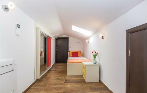 Holiday Home Umcani 06