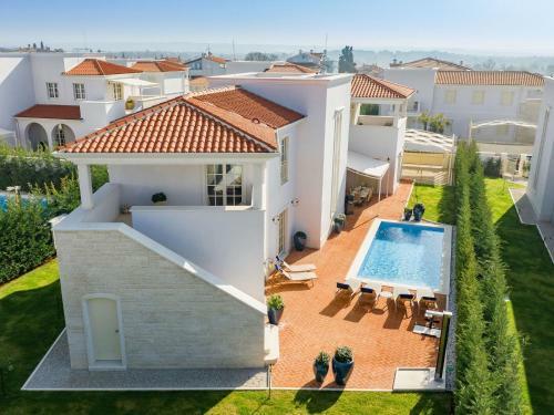Luxurious Villa In Vabriga With Private Pool