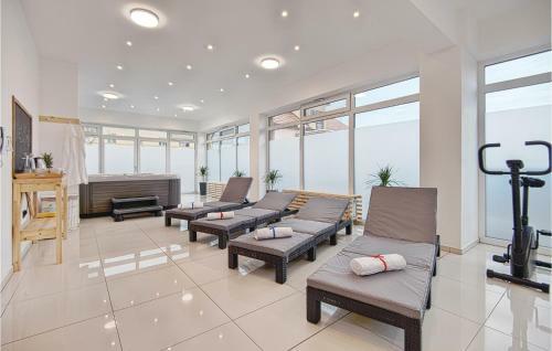 Four-bedroom Holiday Home In Varazdin