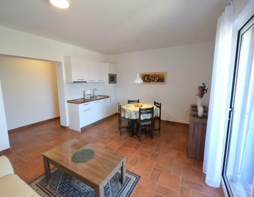 Hostal Apartments Vukas