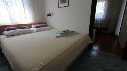 Hostal Apartments Miro