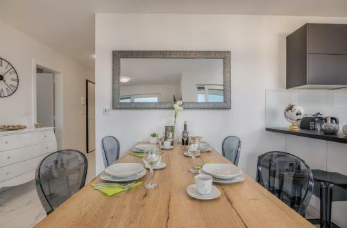 Prestige Apartments Joy