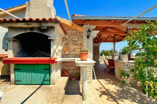 Stone House Horizont